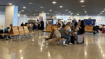 Imagem de Apagão levou ao cancelamento de 12 voos no Aeroporto da Madeira (áudio)