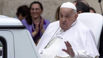 Imagem de Funeral dentro de nove dias e conclave previsto para daqui a um mês