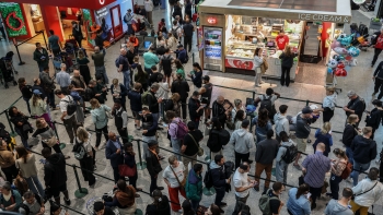 Imagem de Passageiros devem contactar companhias sobre bagagem antes de ir para o aeroporto