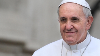 Imagem de Vaticano decreta luto de nove dias até 4 de maio e antes do conclave