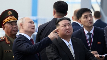 Imagem de Putin agradece às tropas norte-coreanas pelo envolvimento na guerra