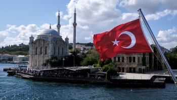 Imagem de Sismo de magnitude 6,2 sentido em Istambul sem relato imediato de vítimas