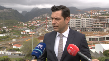 Imagem de AD alega dificuldades de financiamento do governo PS ao novo hospital (vídeo)
