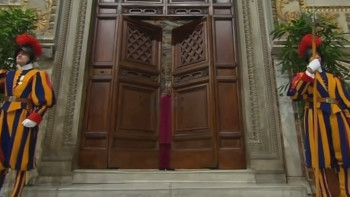 Imagem de Conclave elege o novo líder da igreja católica (vídeo)