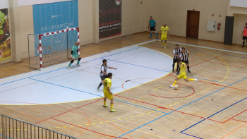 Imagem de Porto Moniz venceu o Nacional por 5-3 (vídeo)