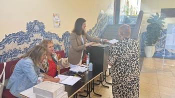 Imagem de Afluência abaixo do que se registou nas últimas legislativas (vídeo)