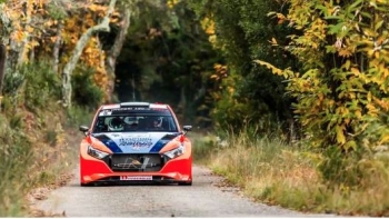 Imagem de Kris Meeke lidera em Amarante após primeira etapa