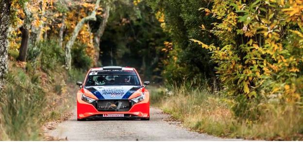 Imagem de Kris Meeke lidera em Amarante após primeira etapa