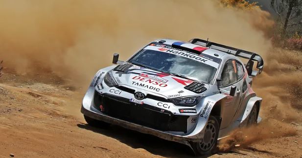 Imagem de Ogier aproveita avaria de Tänak para assumir liderança