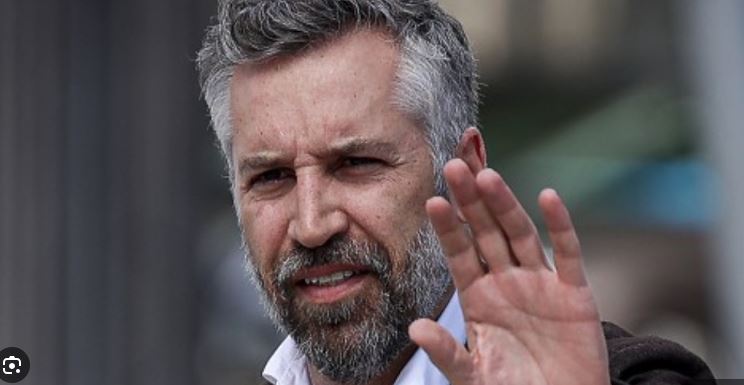 Imagem de Pedro Nuno diz que terminou a sua vida política partidária
