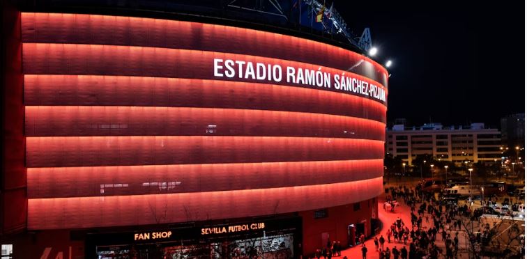 Imagem de Equipa do Sevilha vítima de ataques dos adeptos