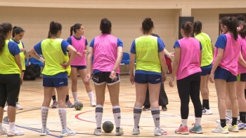 Imagem de Sports joga com a Juve Lis a subida à I Divisão (vídeo)