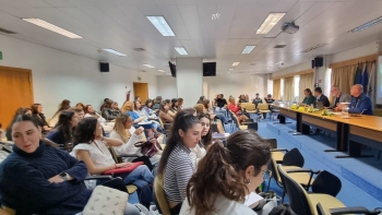 Imagem de Prática pedagógica deve adequar as respostas aos problemas e desafios que o ensino infantil coloca (áudio)
