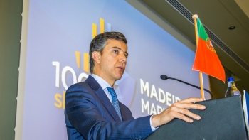 Imagem de Secretário das Finanças recebe partidos com assento parlamentar