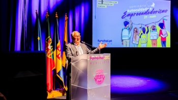 Imagem de Madeira tem condições favoráveis à educação para o empreendedorismo (áudio)