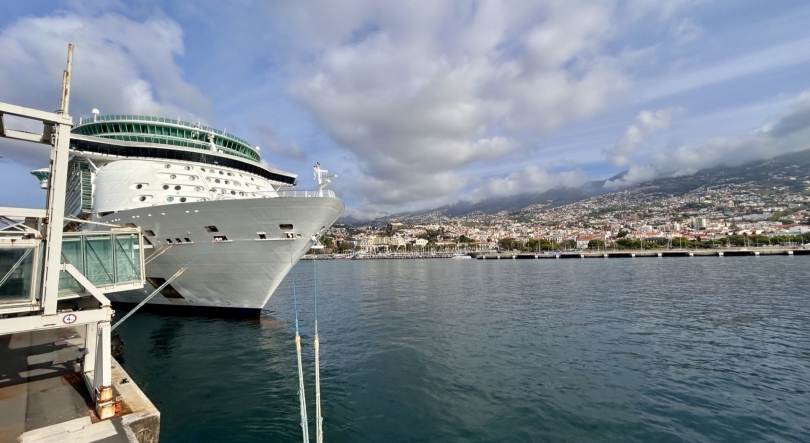 Imagem de Independence of the Seas traz 5.500 pessoas ao Porto do Funchal