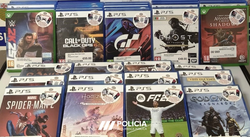 Imagem de Polícia recupera 35 videojogos furtados na FNAC
