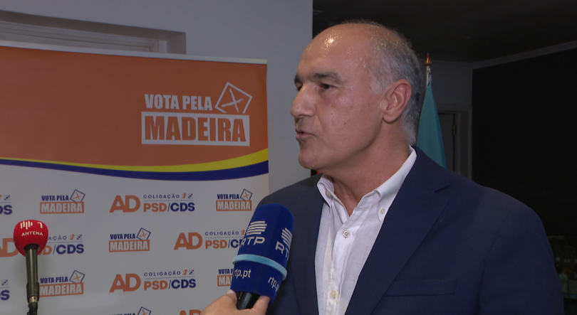 Imagem de Jorge Carvalho deixa hoje o Governo