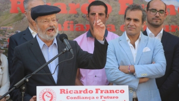 Imagem de PS manifesta profundo pesar pela morte de Martins Júnior