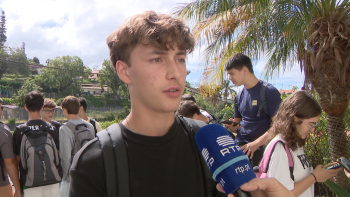 Imagem de 9.º ano realiza exame nacional de português (vídeo)