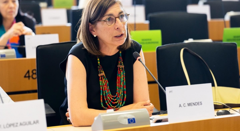 Imagem de UE e Reino Unido devem enfrentar juntos ameaças híbridas