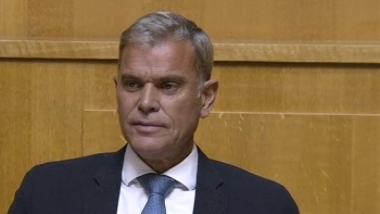 Imagem de Respostas de Eduardo Jesus continuam a gerar indignação (vídeo)
