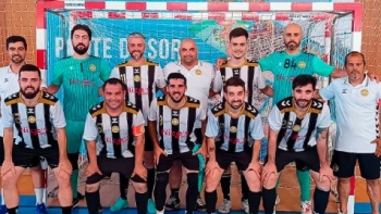 Imagem de Futsal do Nacional garantiu subida aos ‘nacionais’