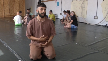 Imagem de Dançando com a Diferença quer bailarinos a explorar técnicas circenses (vídeo)