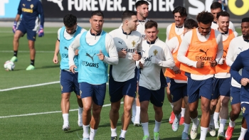 Imagem de Ronaldo deverá ser titular contra a Alemanha (áudio)