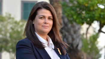 Imagem de Élia Ascensão tomou hoje posse como presidente da câmara de Santa Cruz (áudio)