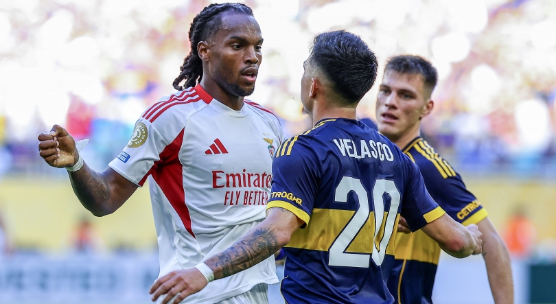 Imagem de Benfica empata com Boca Juniors na estreia