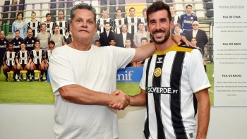Imagem de Capitão fica por mais um ano