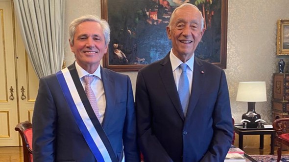 Imagem de Marcelo Rebelo de Sousa condecora José Manuel Rodrigues