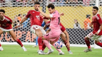 Imagem de Inter de Messi não ganha Al Ahly de Trezeguet