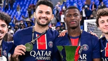 Imagem de Quarteto do PSG falha arranque dos trabalhos de Portugal