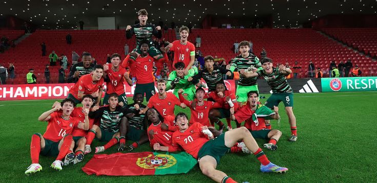Imagem de Portugal campeão europeu de sub-17 de futebol