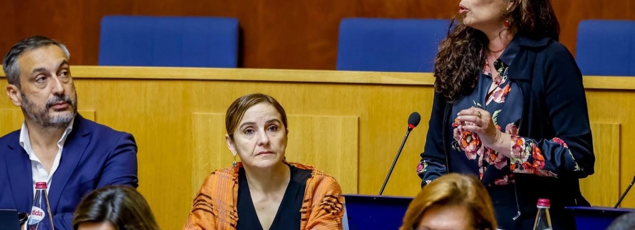 Imagem de “Somos fortes, como são fortes todas as mulheres”