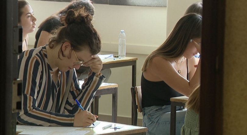 Imagem de Milhares de alunos realizaram prova a matemática