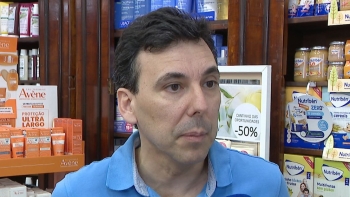 Imagem de Farmácias e médicos com acesso ao stock de medicamentos (vídeo)