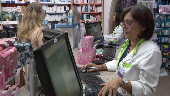 Imagem de Farmácias e médicos ficam a saber o stock de medicamentos (vídeo)