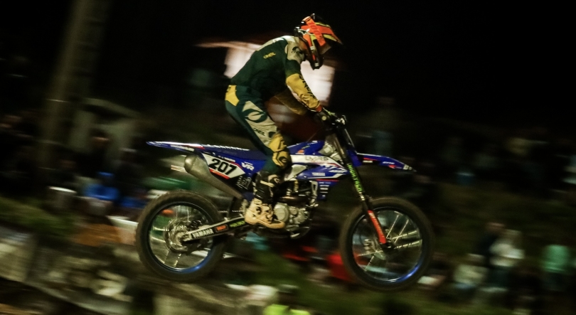 Imagem de João Sousa com estreia positiva no Supercross