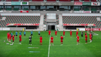 Imagem de Marítimo presta homenagem a Jota e André Silva