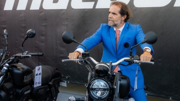 Imagem de Albuquerque promete taxar miradouros e parques de estacionamento (áudio)