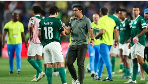 Imagem de Chelsea elimina Palmeiras de Abel Ferreira com golo feliz