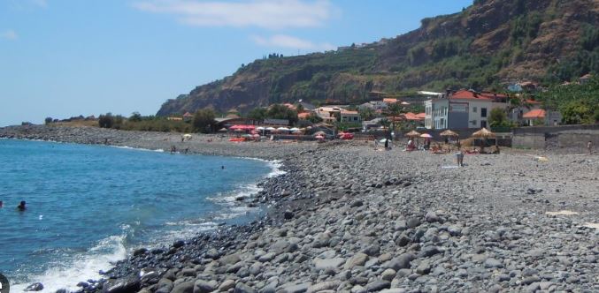 Imagem de Funchal e Lugar de Baixo com junho mais quente