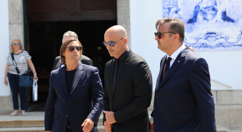 Imagem de Roberto Martínez destaca união nacional nas cerimónias fúnebres