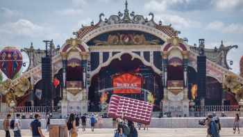 Imagem de Mulher morre na primeira noite do festival Tomorrowland na Bélgica