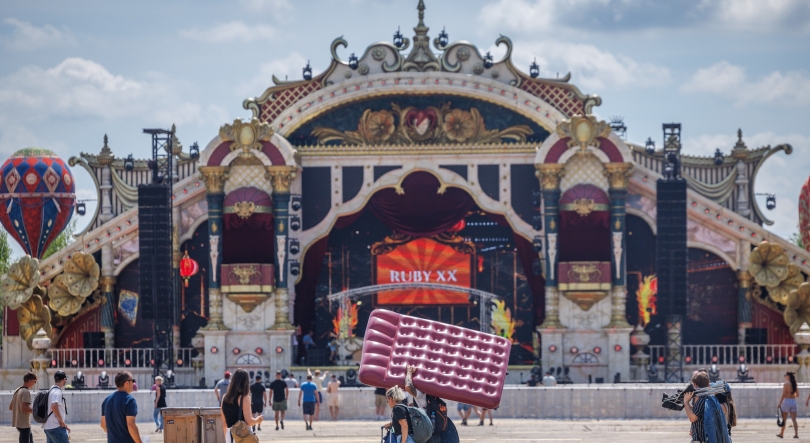 Imagem de Mulher morre na primeira noite do festival Tomorrowland na Bélgica