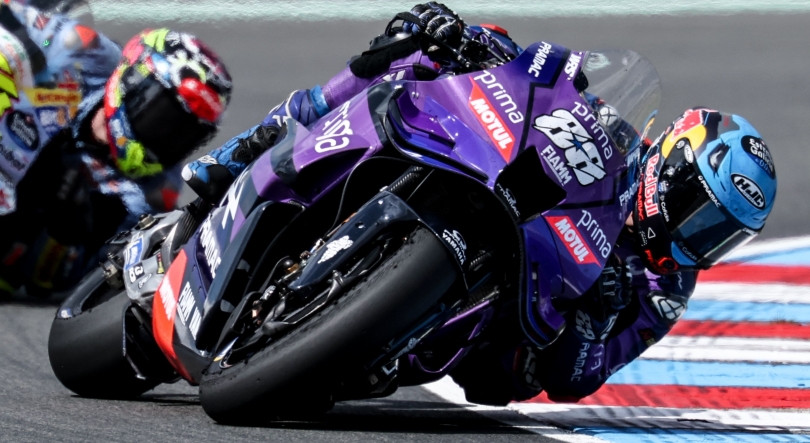 Imagem de Miguel Oliveira em 17.º no GP da República Checa e Marc Márquez mais líder
