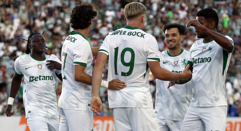 Imagem de Sporting bate Sunderland no Algarve
